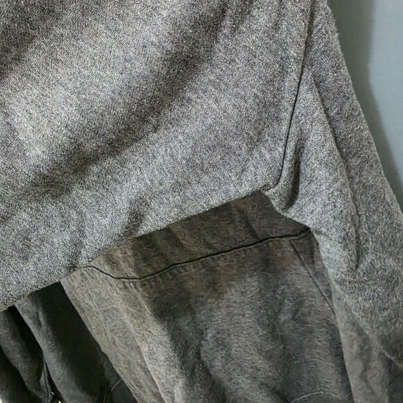 Nike Gray Cowl Neck Hoodie 2X – Cozy Pullover Sweatshirt with Kangaroo Pocket - Picture 6 of 10